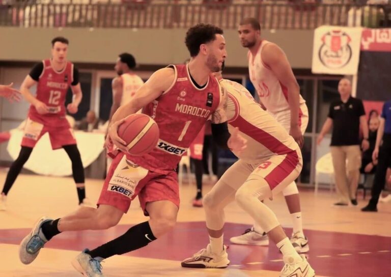 هائي بطولة القسم الممتاز لكرة السلة : *الفتح الرياضي يتالق امام جمعية سلا .