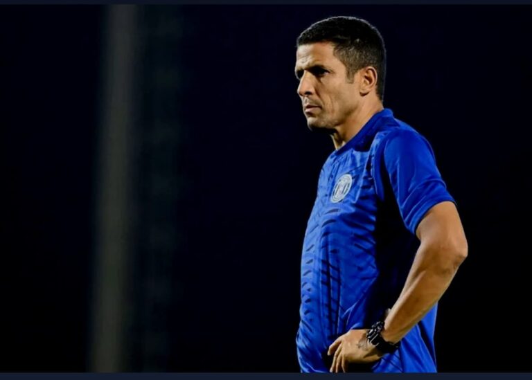 حسين عموتة ينافس على جائزة أفضل مدرب في الدوري الإماراتي لشهر أكتوبر