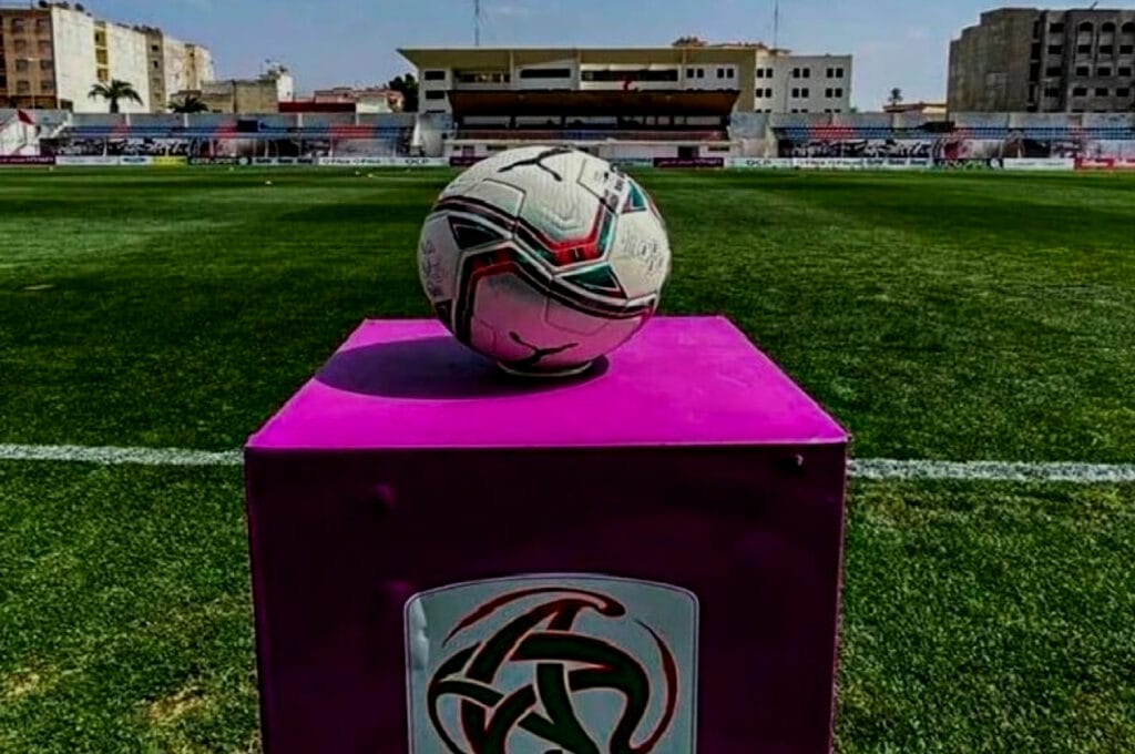 “حصيلة مثيرة لمباريات الجولة السادسة في البطولة الاحترافية المغربية للقسم الثاني”