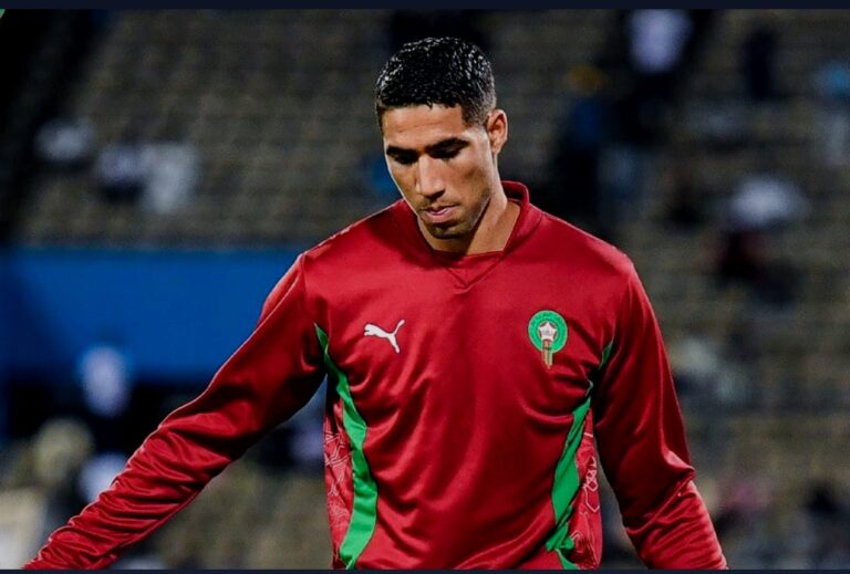 حكيمي يغادر معسكر المنتخب استعدادًا لاستحقاقات باريس سان جيرمان