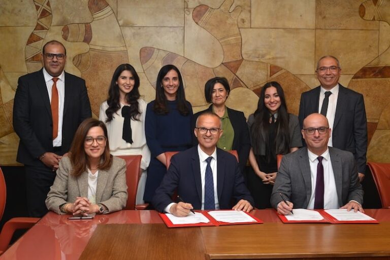 Attijariwafa bank uir 1