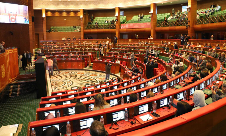 أخنوش أمام مجلس المستشارين الثلاثاء المقبل لمساءلته حول السياسة العامة