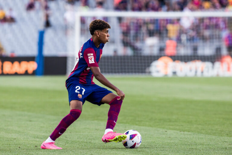 لامين يامال يحسم الجدل..لم أتردد أبدًا بين إسبانيا والمغرب