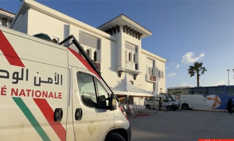 طنجة تُنظم عودة آمنة للساكنة نحو القصر الكبير