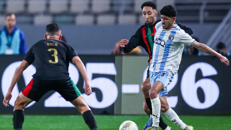 الجيش الملكي يحجز بطاقة العبور إلى نصف نهائي دوري أبطال إفريقيا 2025-2026 بفوز مثير على بيراميدز