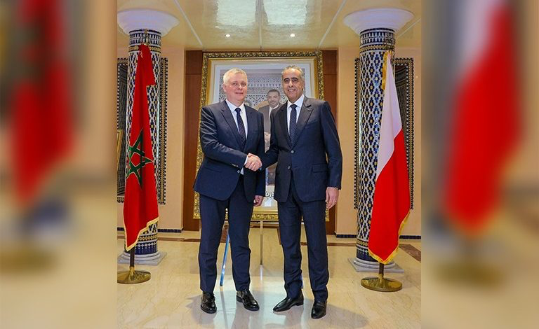 حموشي يبحث تعزيز التعاون الأمني مع الوزير المنتدب لدى الوزير الأول المكلف بالتنسيق بين المصالح الأمنية والأجهزة الخاصة ببولونيا