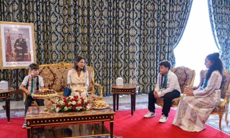 بأمر من الملك محمد السادس.. الأميرة للا مريم تستقبل الأطفال المقدسيين المشاركين في المخيم الصيفي بالرباط