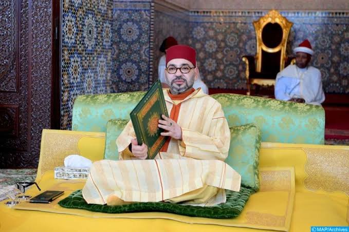 الملك محمد السادس يترأس بالرباط حفلا دينيا بمناسبة الذكرى 28 لوفاة الحسن الثاني