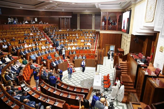 البرلمان يعقد جلسة مشتركة الاثنين المقبل لتقديم البرنامج الحكومي أمام النواب والمستشارين
