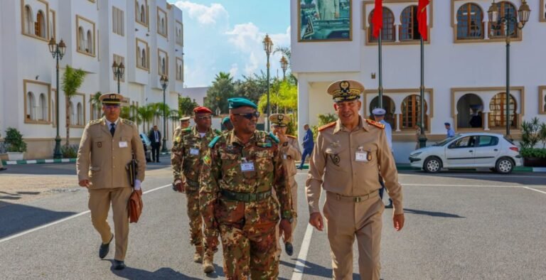 وفد أمني مالي رفيع المستوى بالمغرب لتعزيز الشراكة العسكرية وتطوير التعاون الأمني